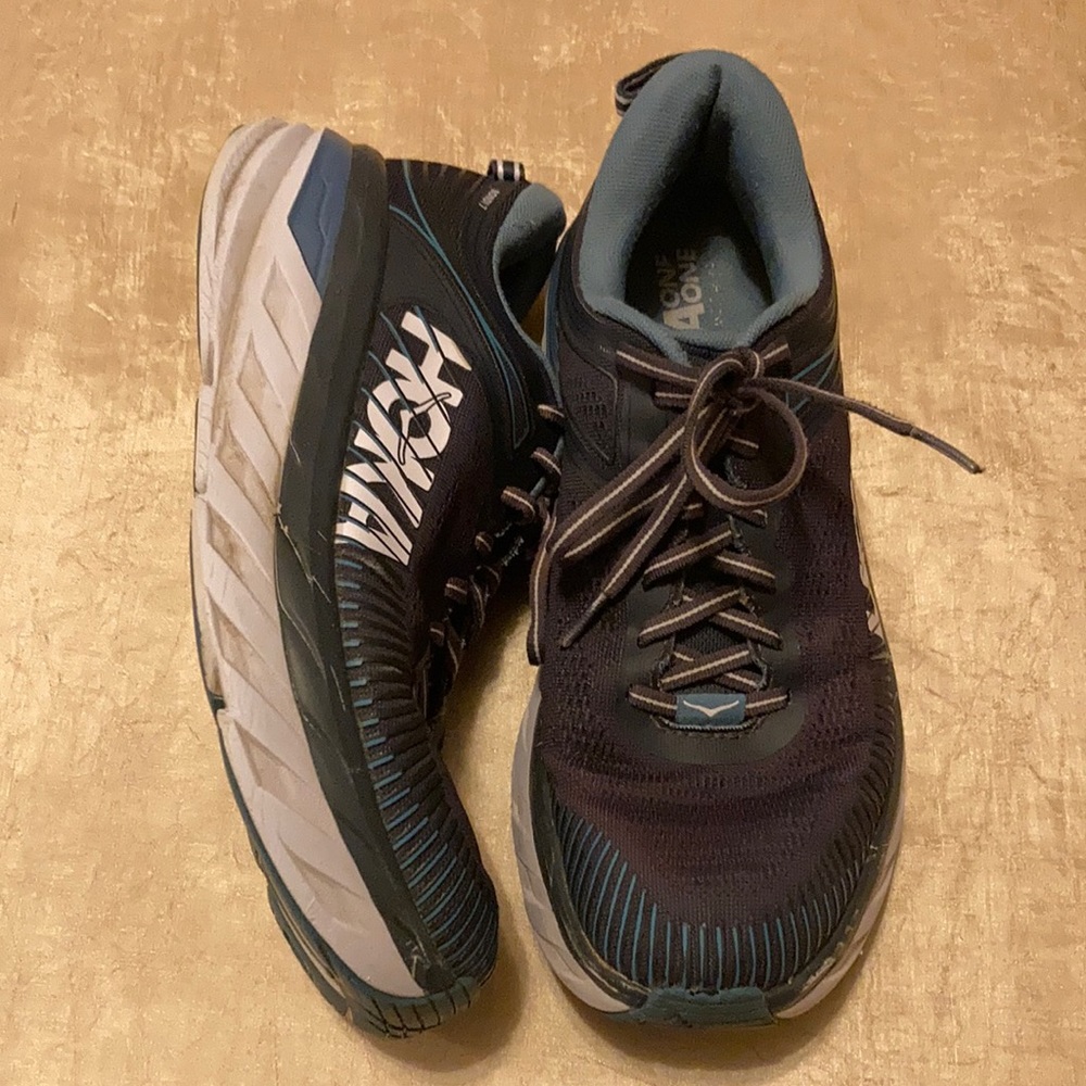 Hoka One One Bondi 7